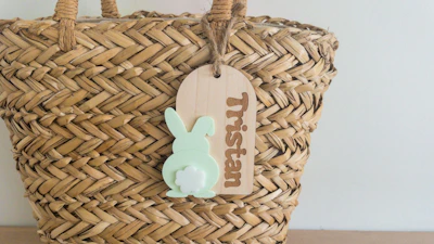 Easter Bunny Tag