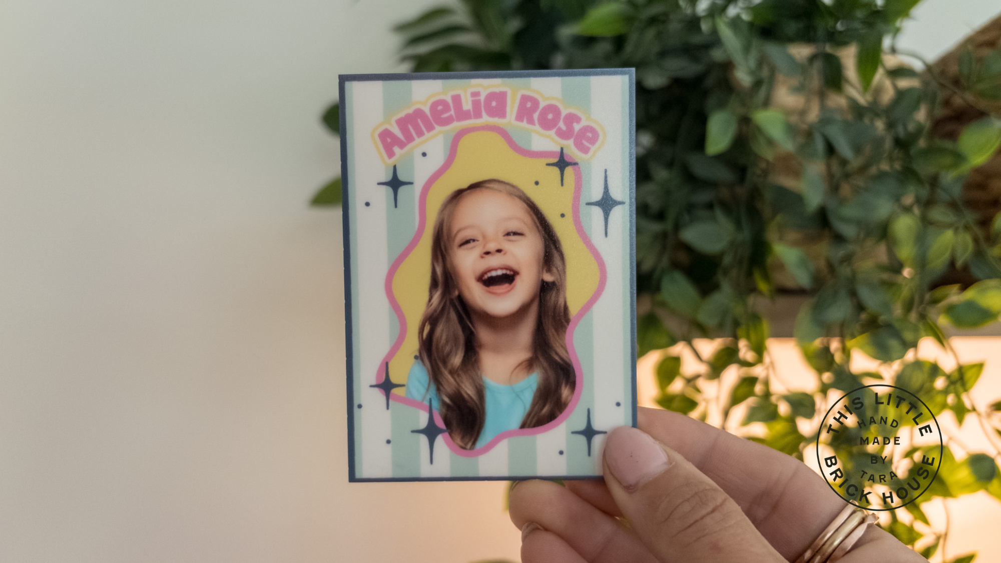 Retro Print and Cut Wallet Photo