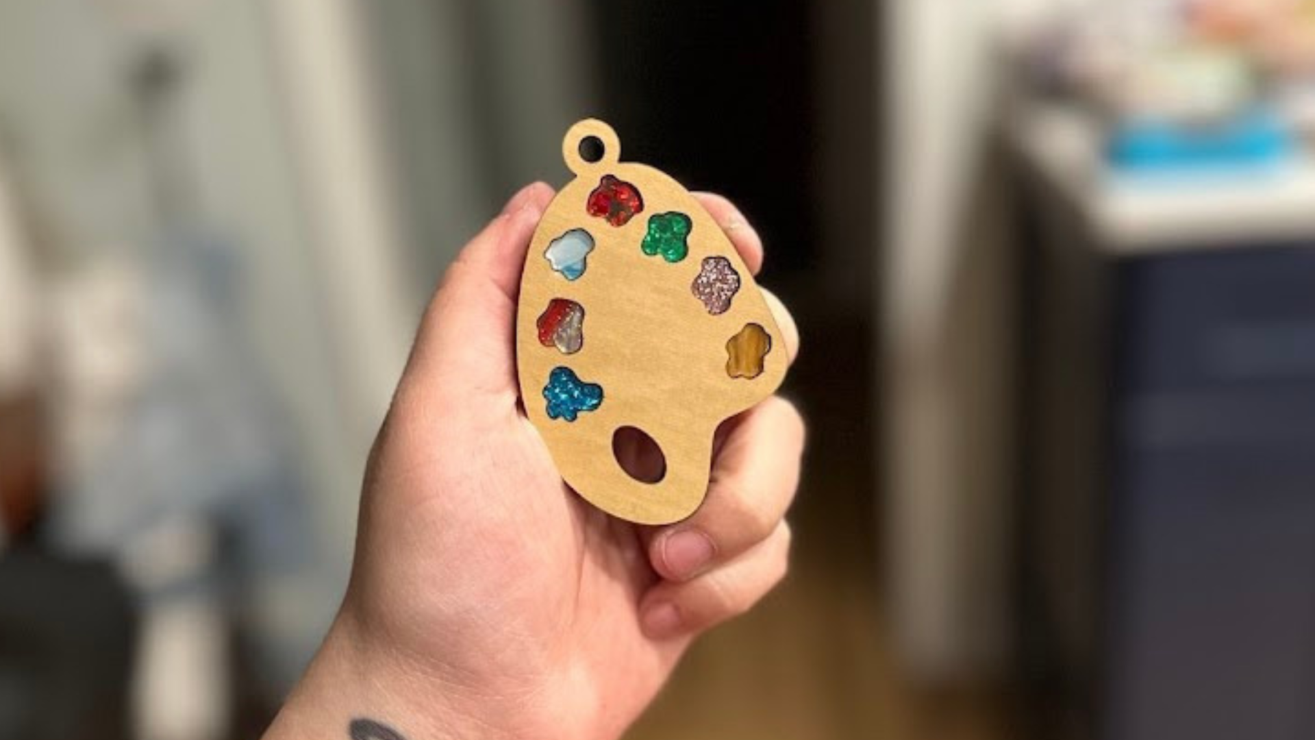Paint Palette Keychain with NFC chip/QR Code