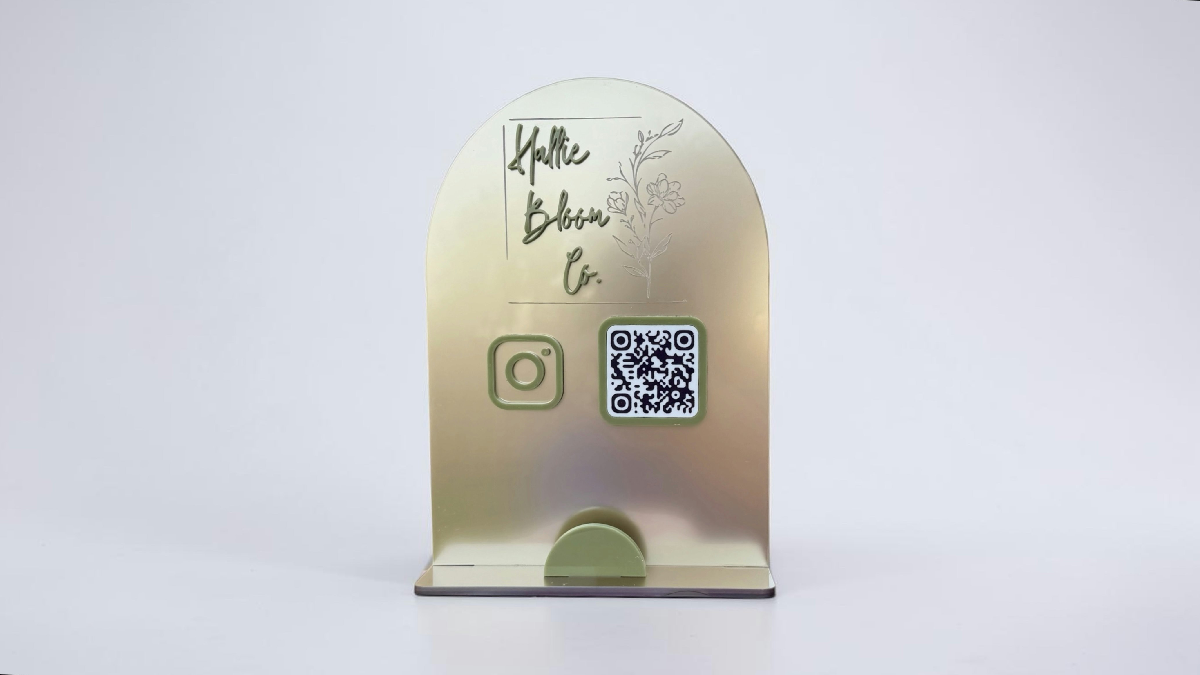 Single Arch QR Code Sign