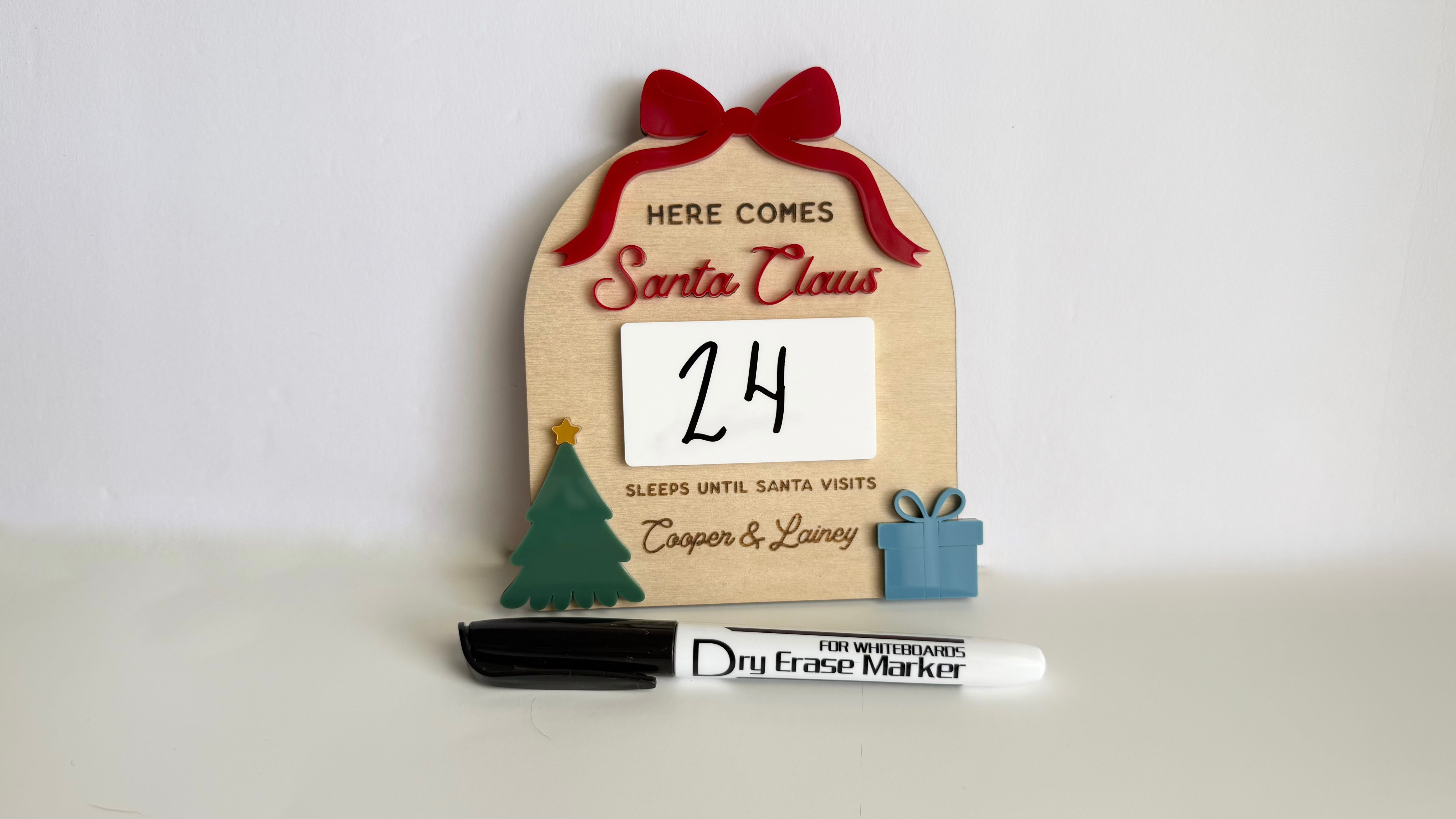 Here Comes Santa Claus: Christmas Countdown Dry Erase Board