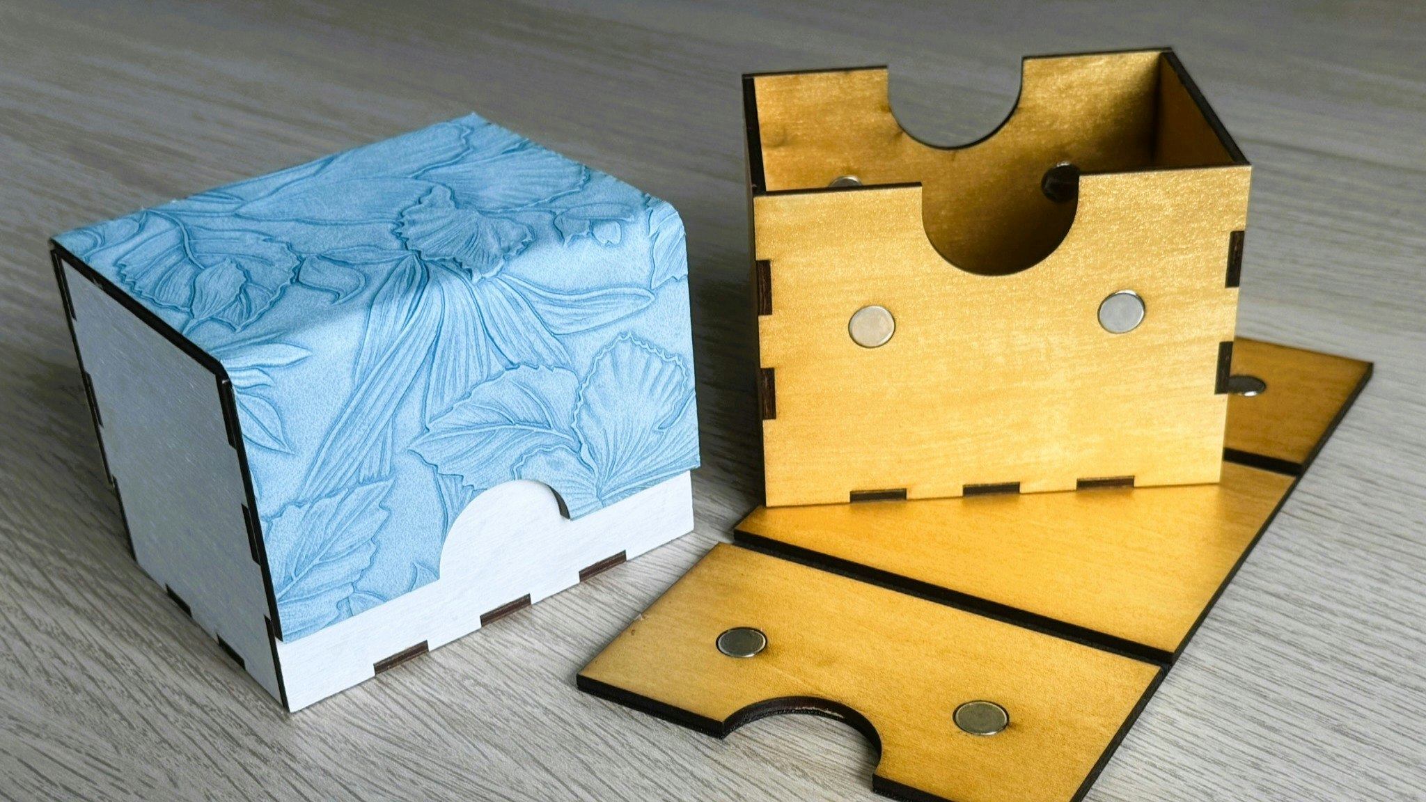 Magnetic Faux Leather Box