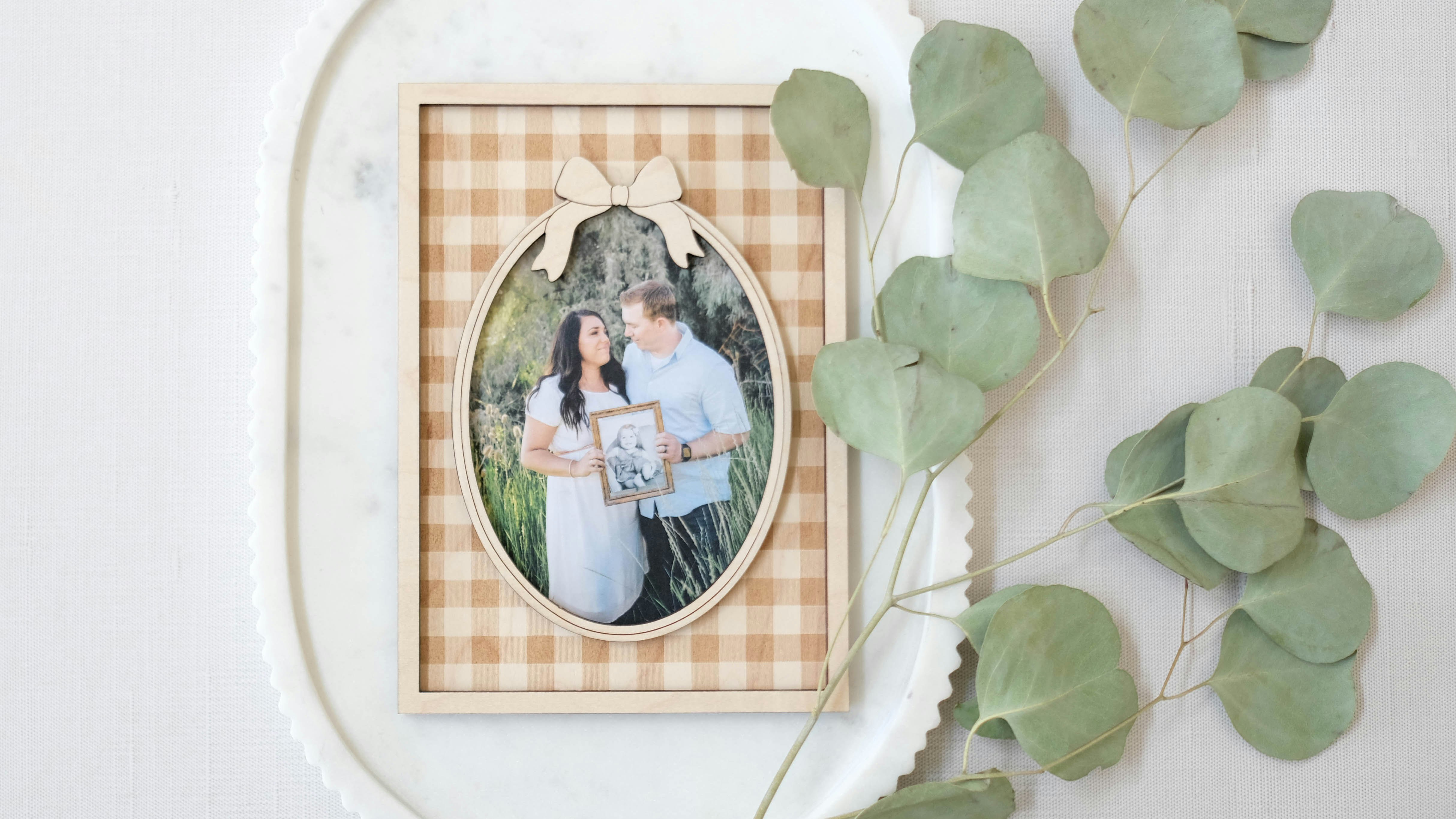 Gingham Frame