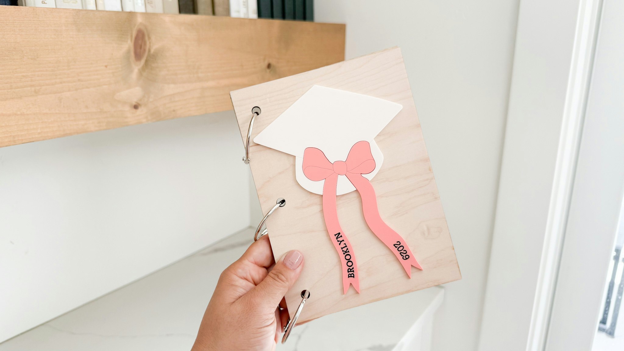 Bow Graduation Card Keeper