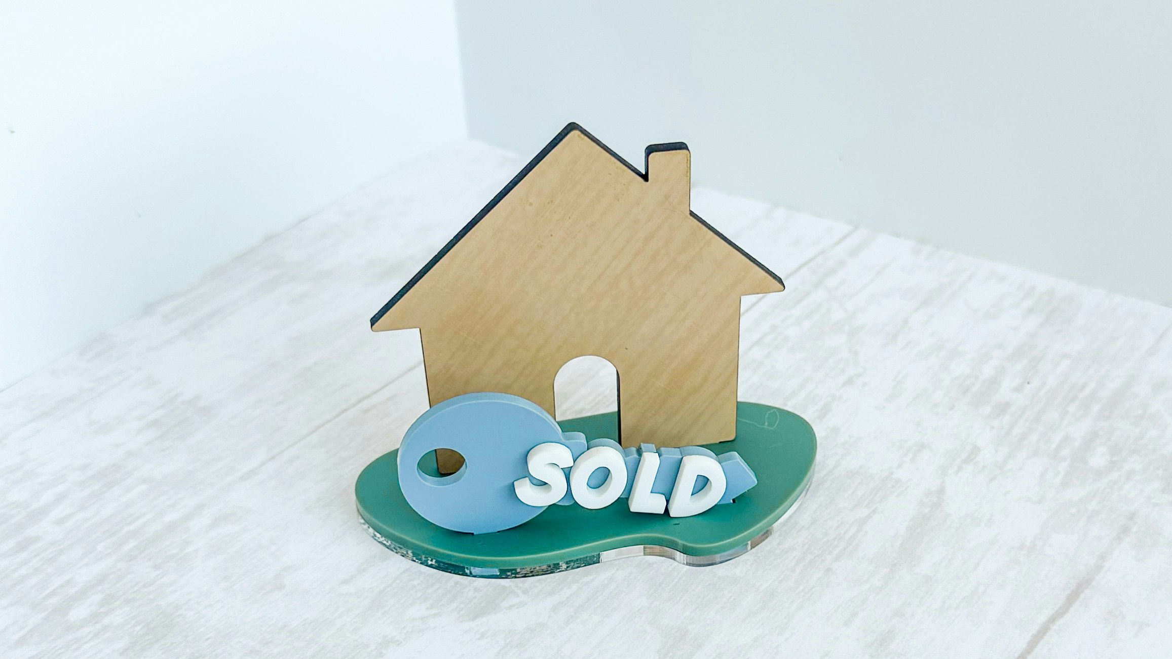 Realtor Key Business Card Holder 