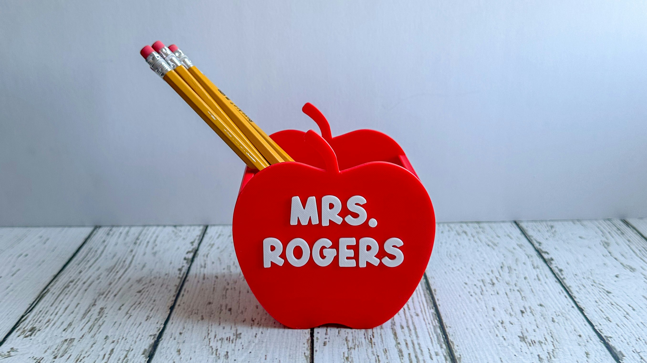 Apple Pen Holder Teacher Gift 3D Print