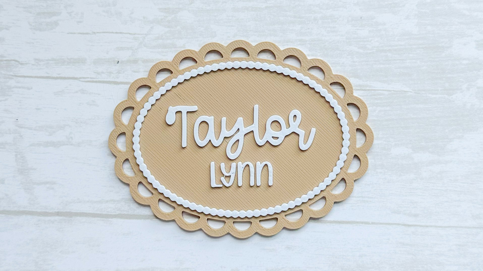 Scallop Edge Pearl Name Plate 3D Print