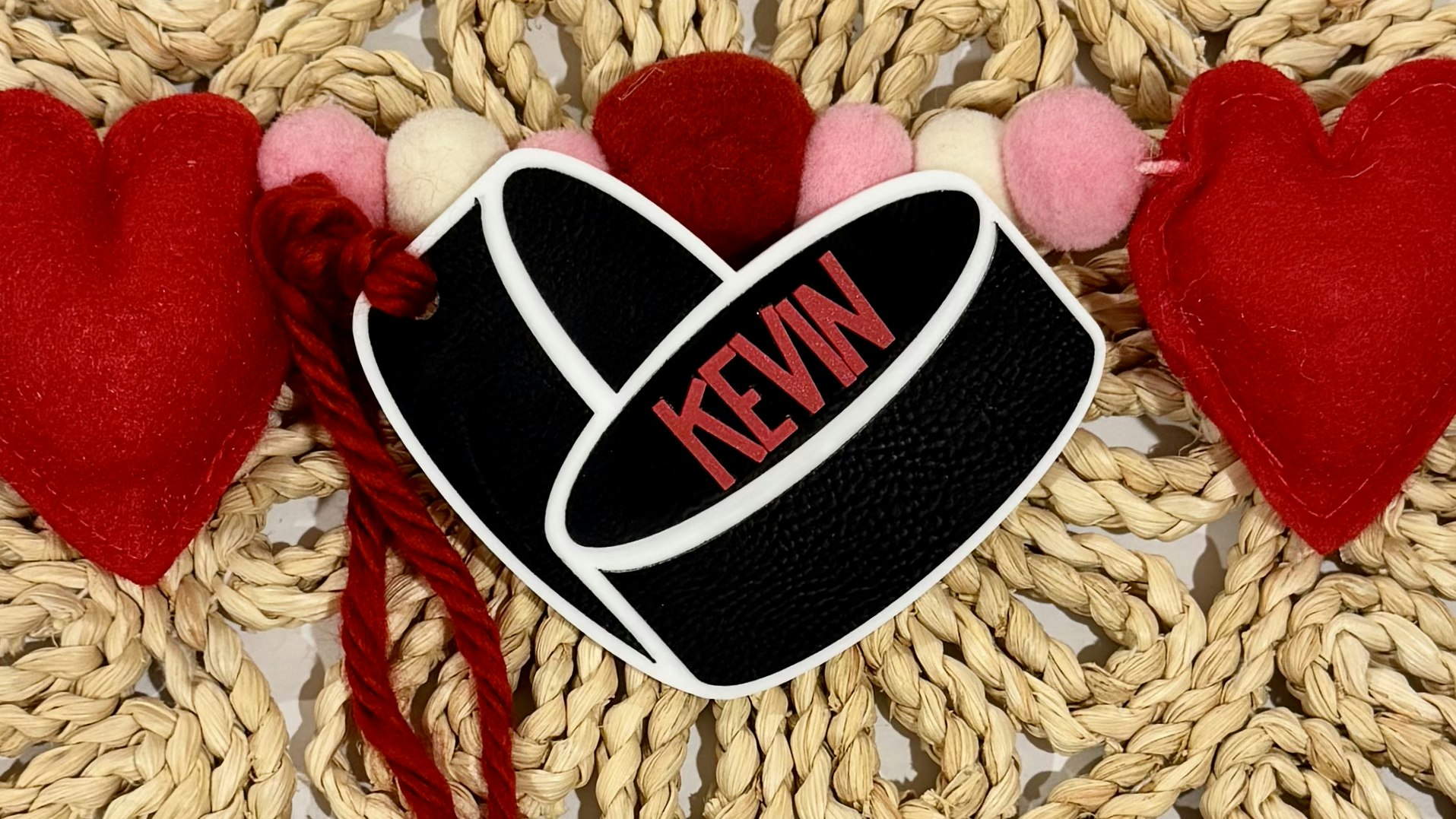 Ice Hockey Heart Gift Tag
