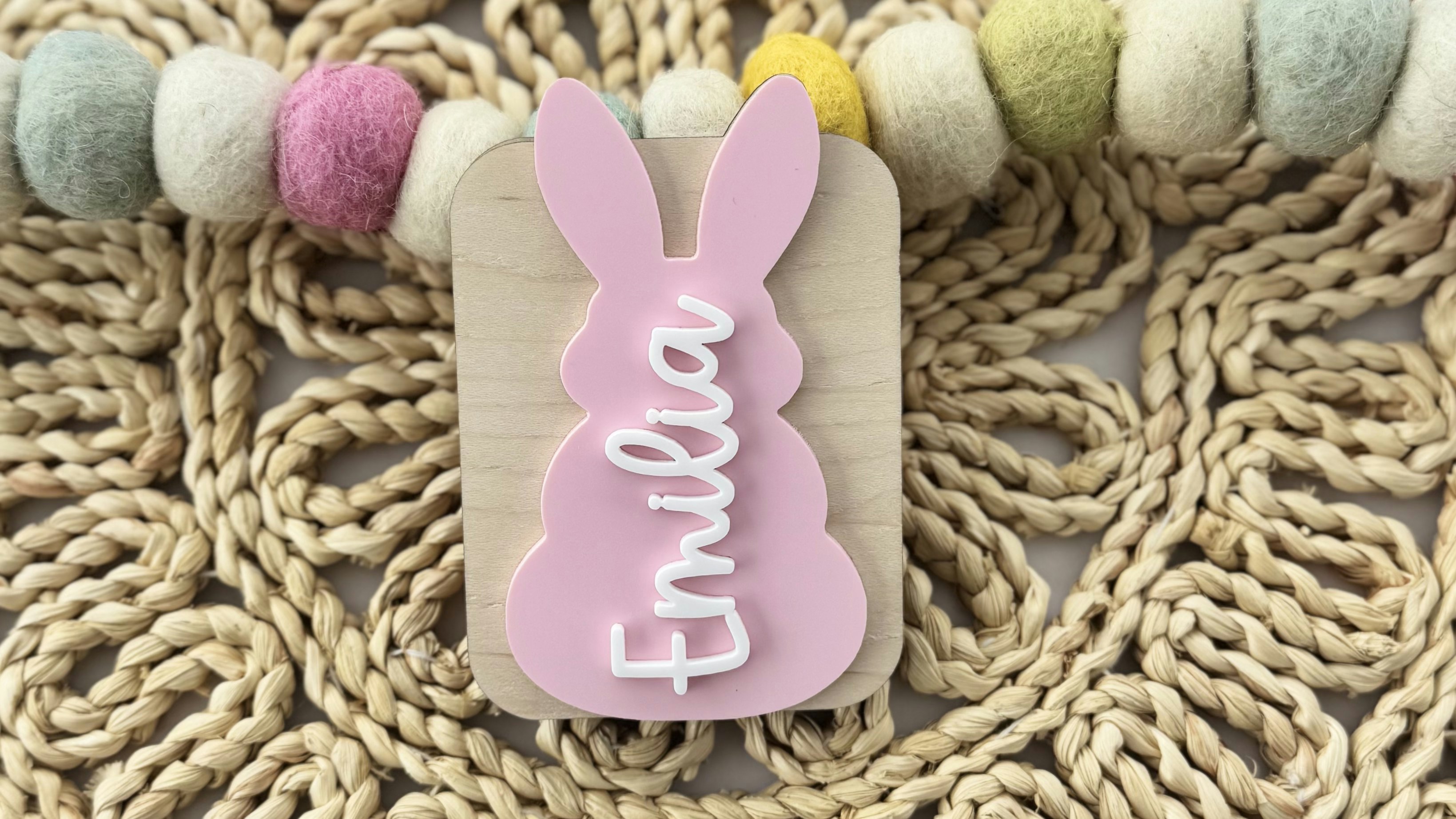 Bunny Gift Card Holder with Vertical Name