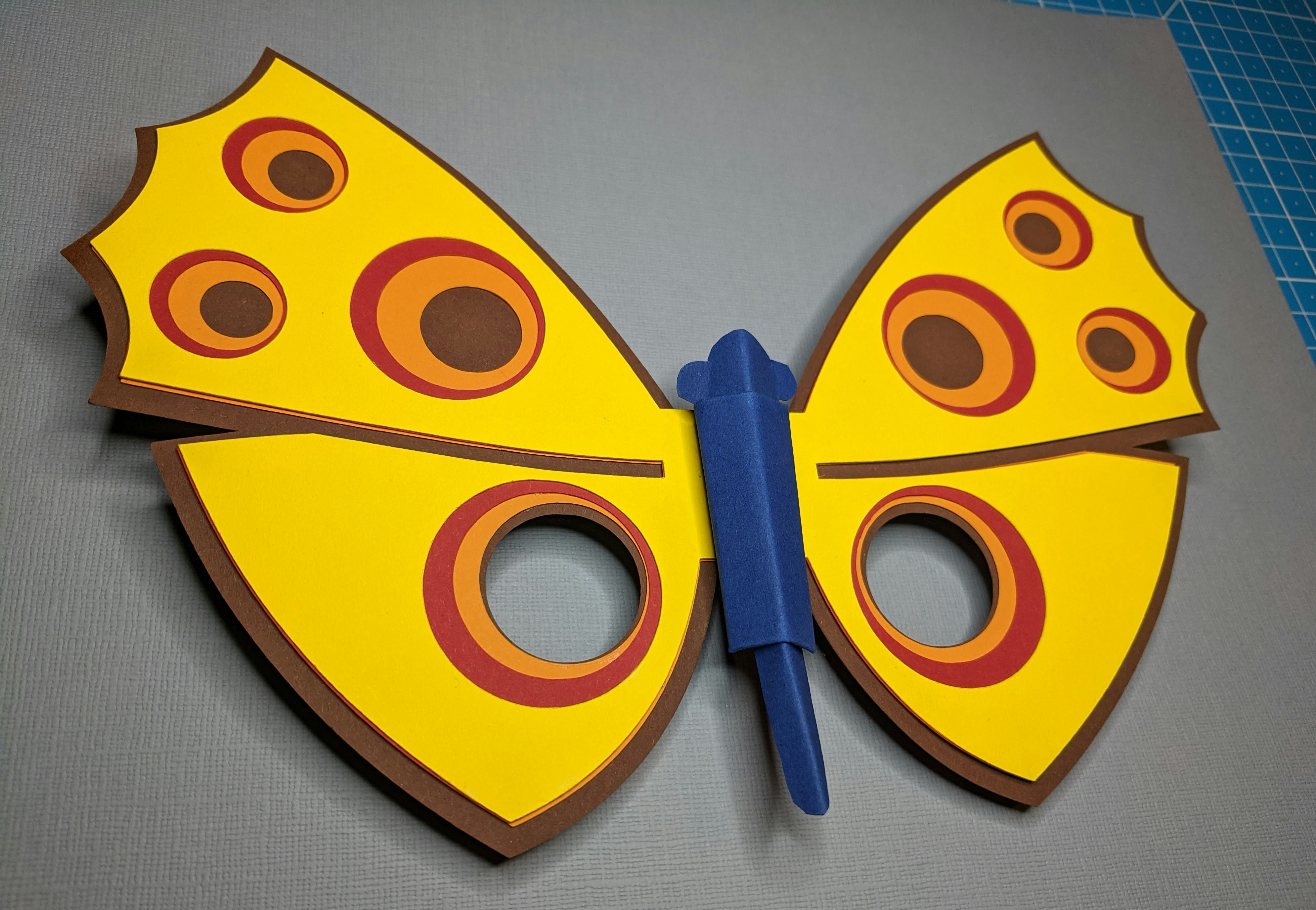 Moth Mask Workshop 2021-12-16
