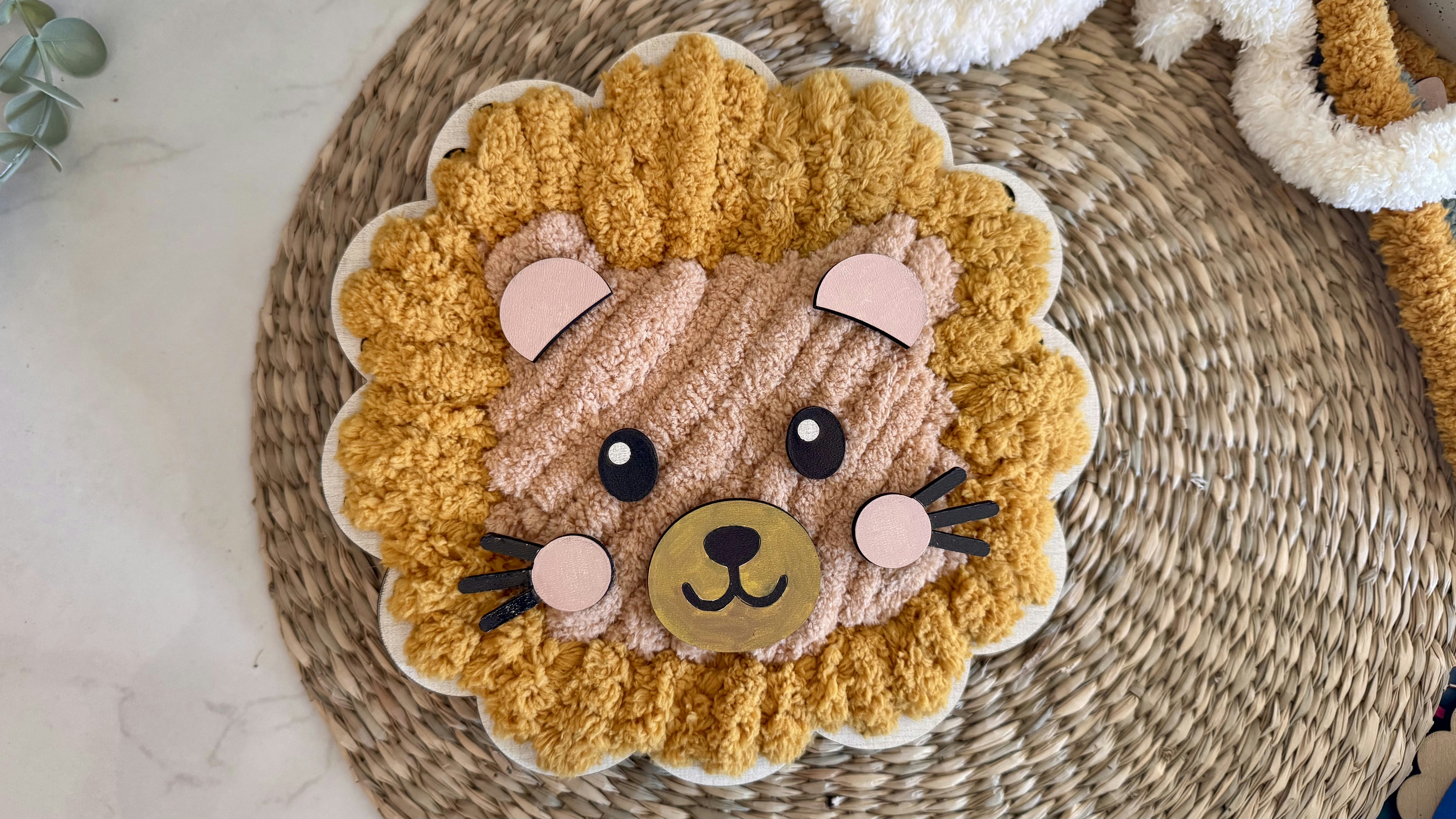 Sewing Kit Lion