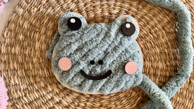 Sewing Kit Frog