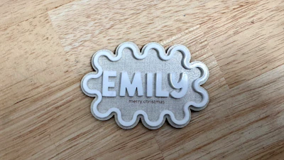 Scalloped Edge Label