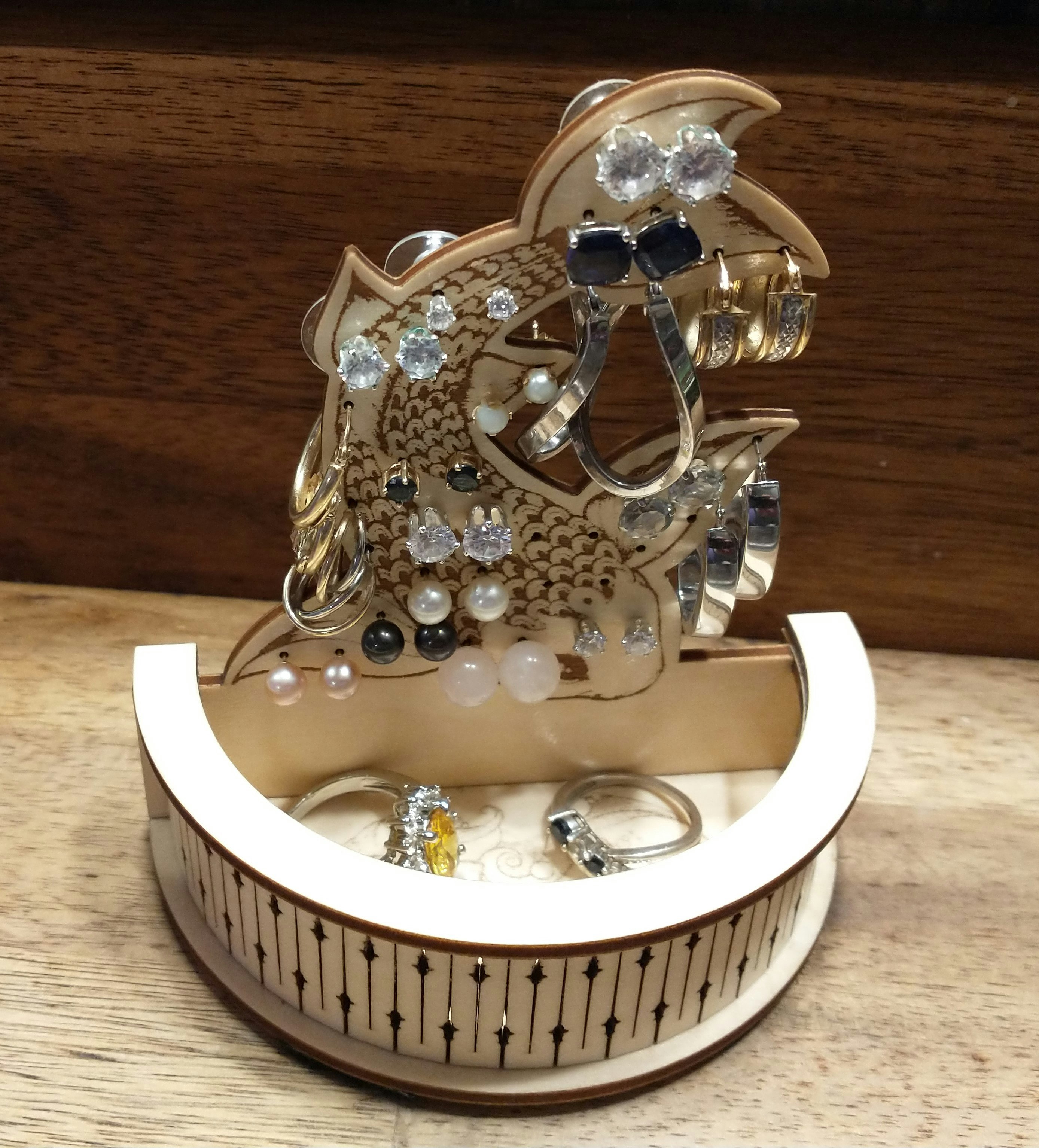 05. Earring Stand