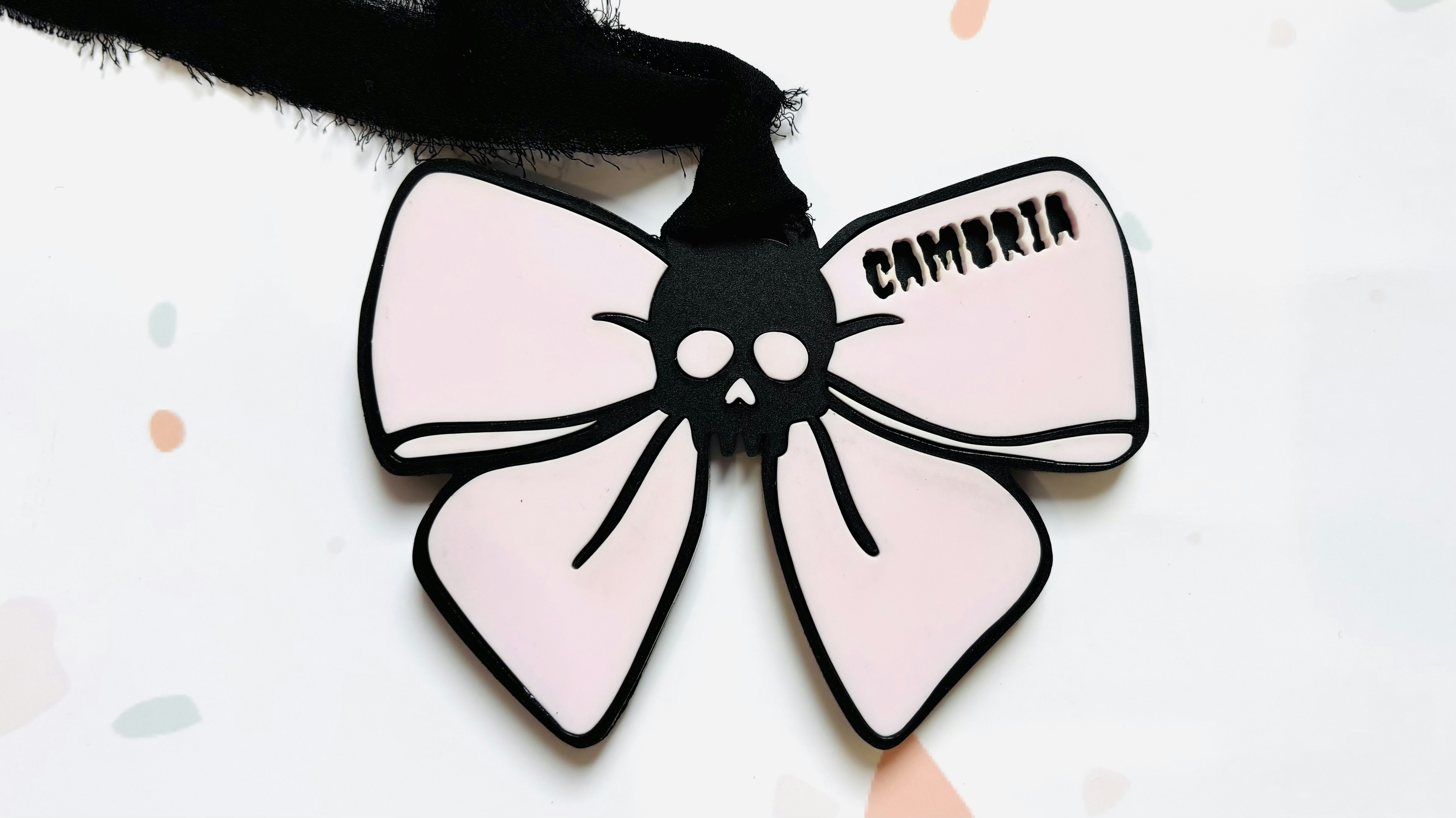 Spooky Bow Tag
