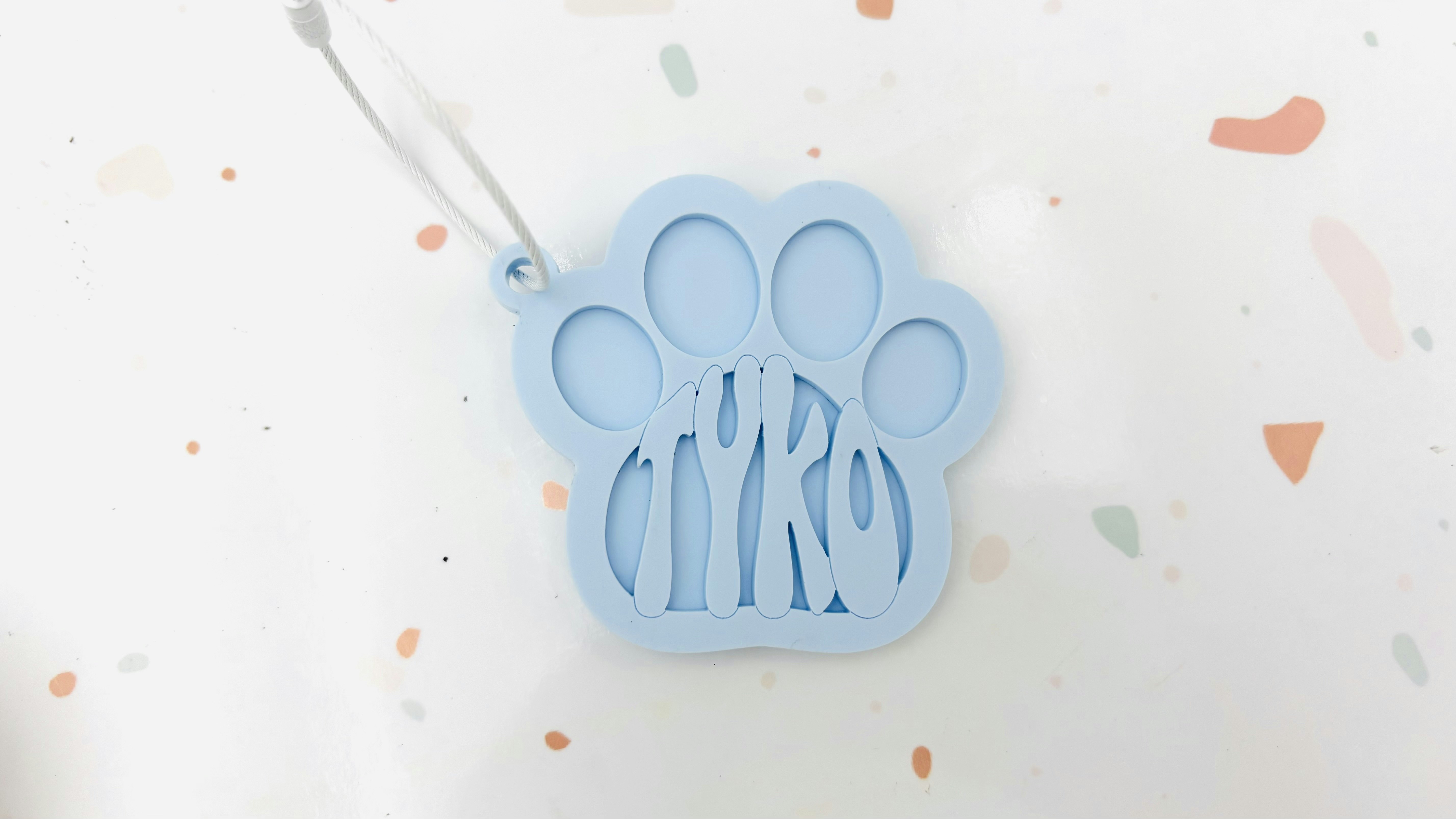Warped Text Paw Print Bag Tag