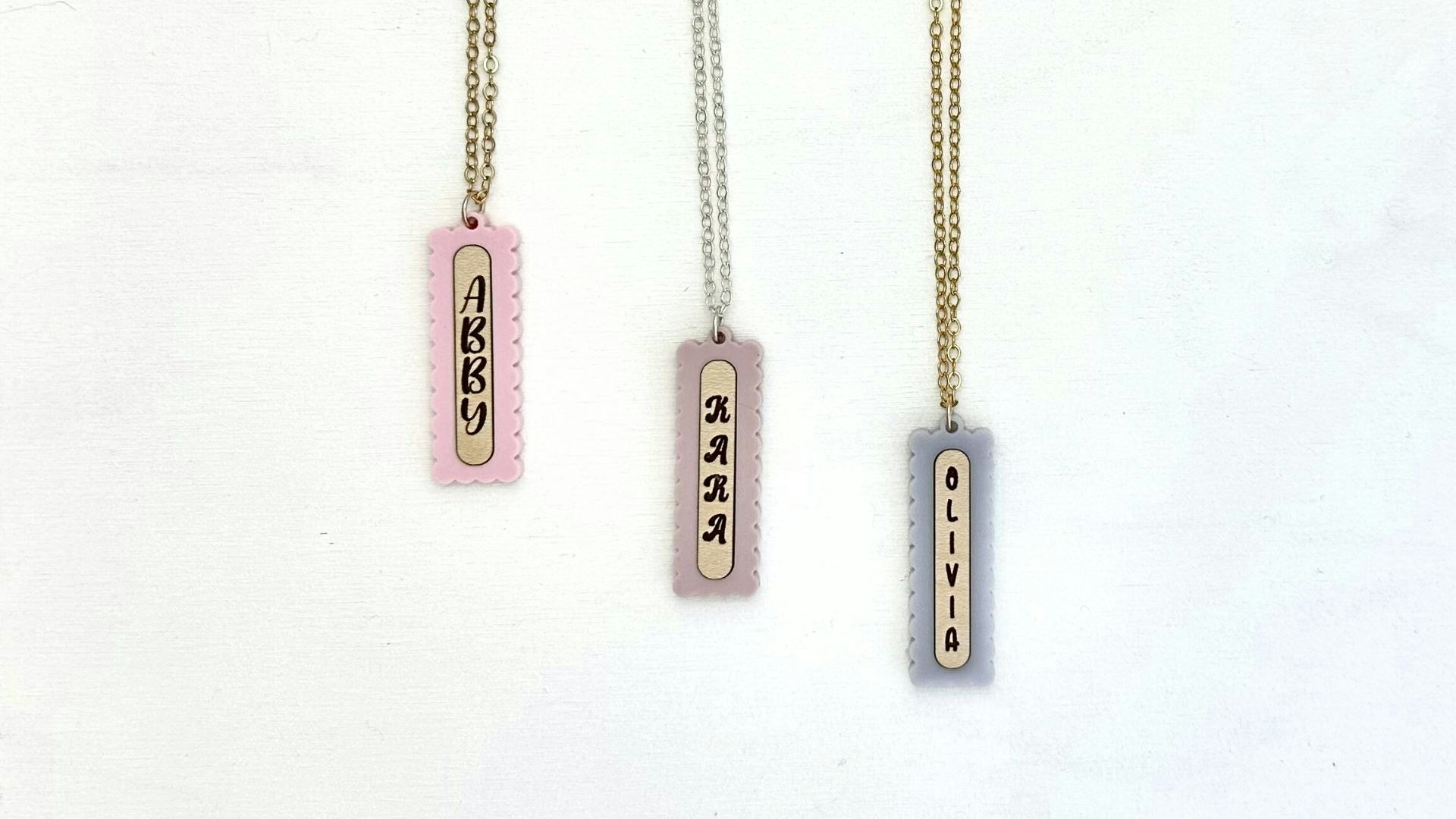 Personalized Scallop Bar Pendant