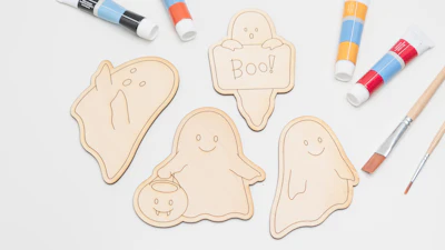 Ghost Coloring Kit